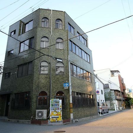 Universal Point House Rico And Bed & Breakfast Osaka Exterior photo