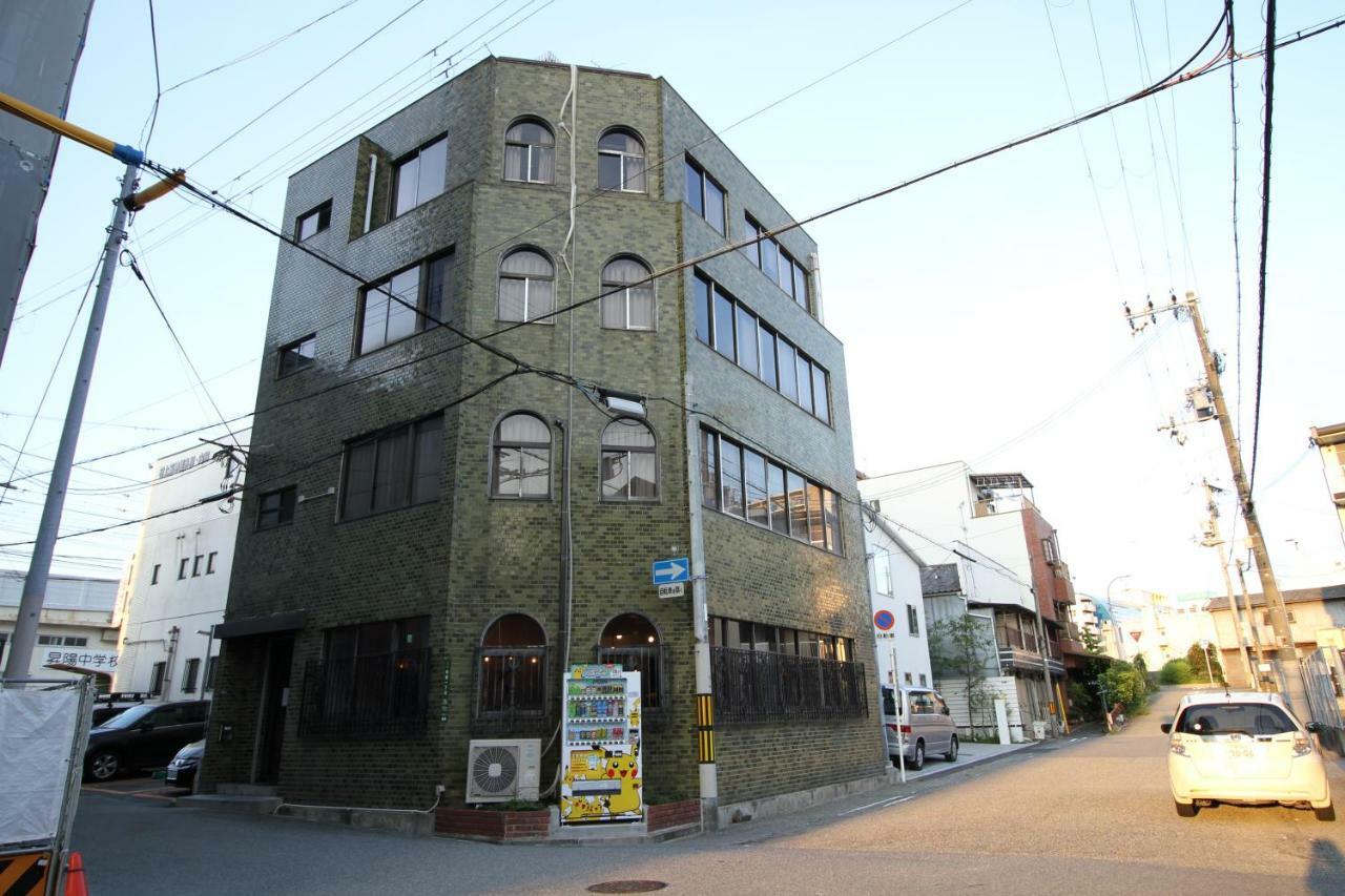 Universal Point House Rico And Bed & Breakfast Osaka Exterior photo